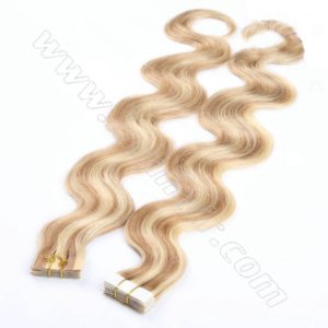 Wavy tape in hair extensions